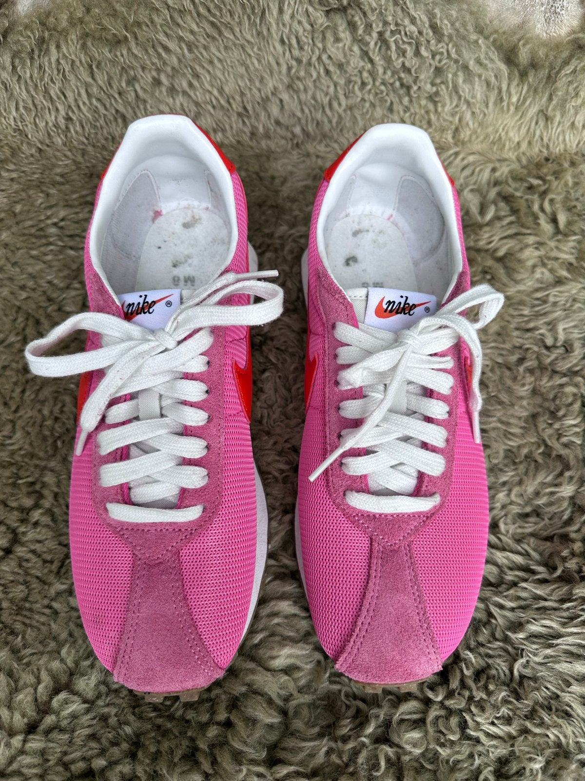 2 paar vintage Nike runners - weinig gedragen, Ophalen of Verzenden, Gedragen, Roze, Sneakers of Gympen