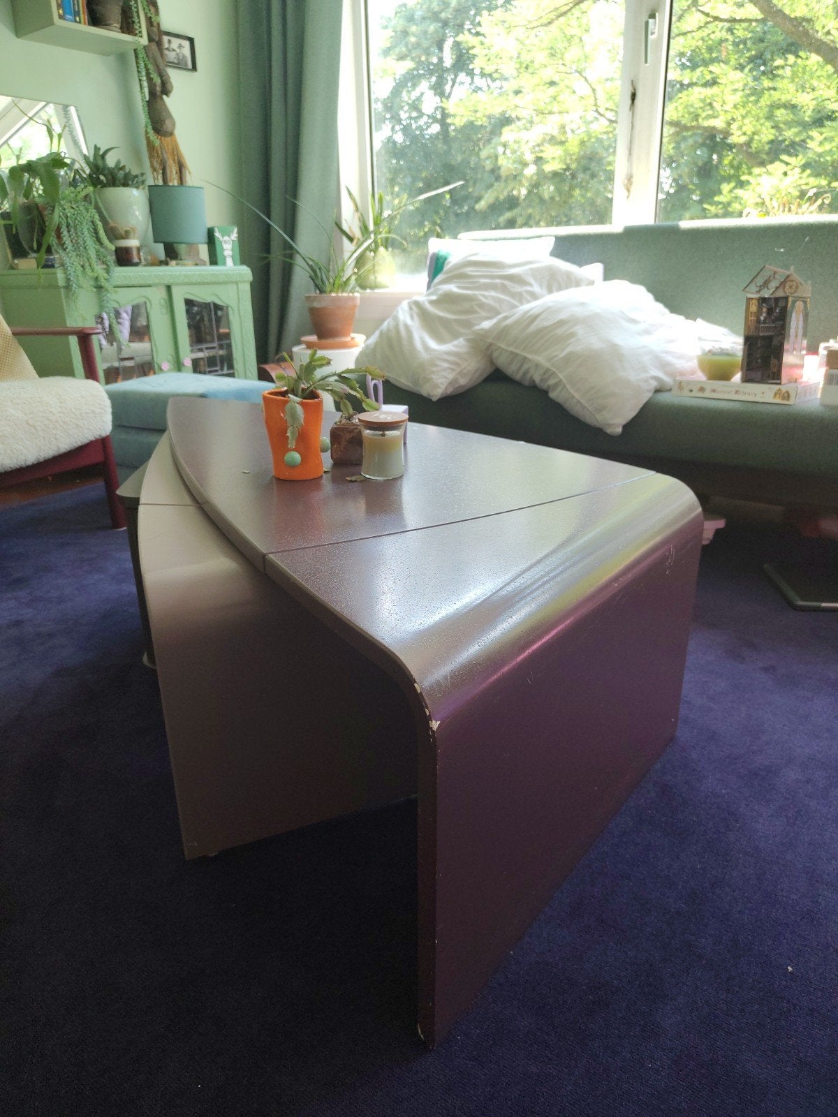 Unieke paarse salontafel, retro design, leolux, Ophalen, Overige materialen, Gebruikt, 50 tot 100 cm
