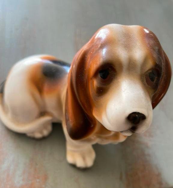 Bassethond jachthond beeldje Basset Hound hond beeld, Ophalen of Verzenden, Zo goed als nieuw, Dier