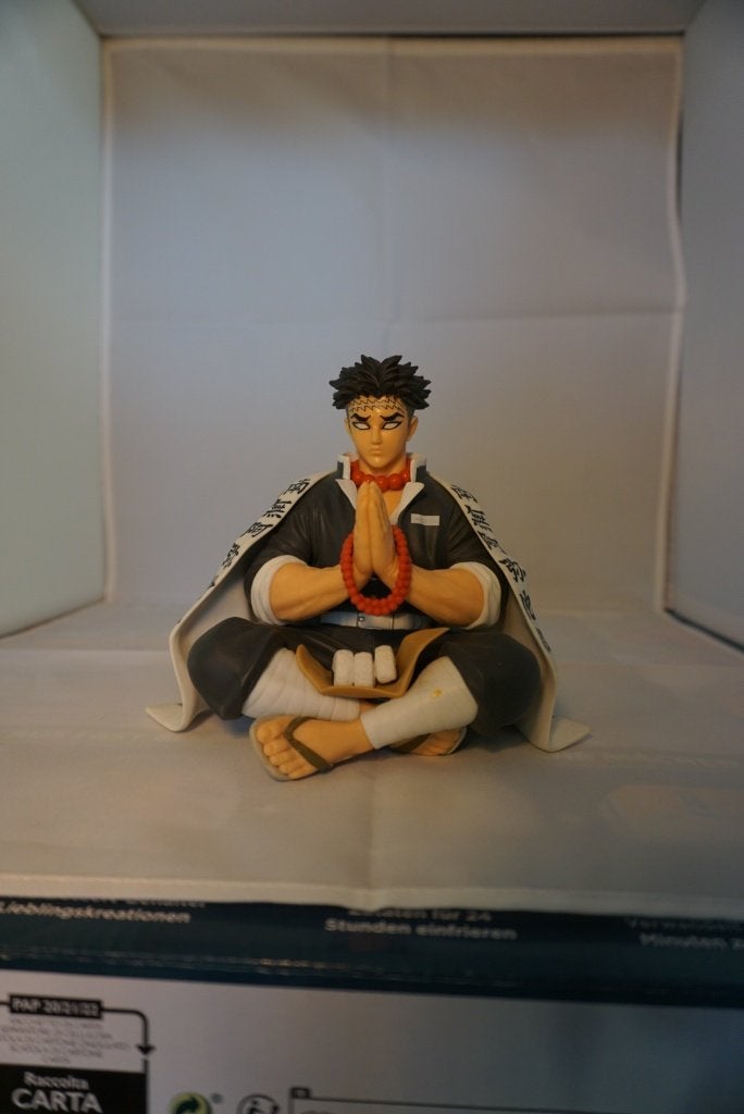 Demon slayer figure, Verzamelen, Ophalen of Verzenden, Zo goed als nieuw