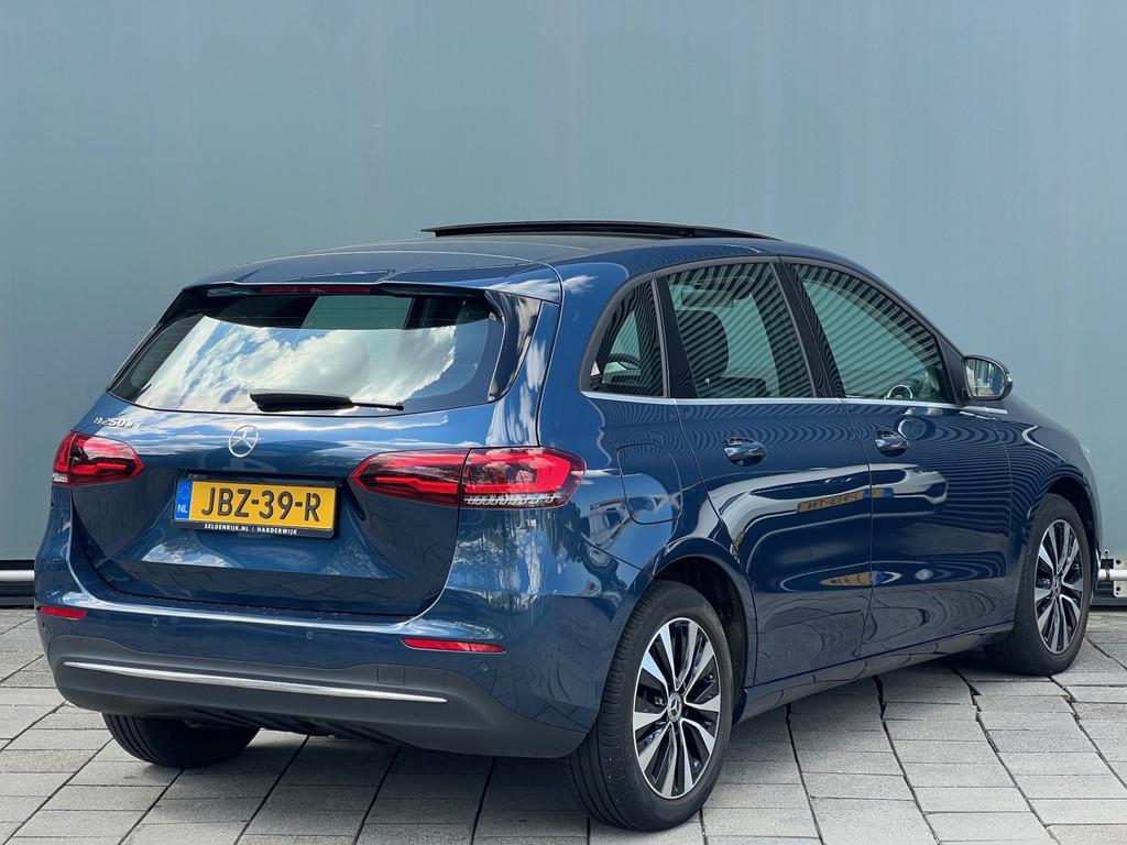 Mercedes-Benz B-Klasse BWJ 2022 | 250 e 218PK AUTOMAAT VOL!, Gebruikt, 4 cilinders, Bedrijf, Hybride Elektrisch/Benzine