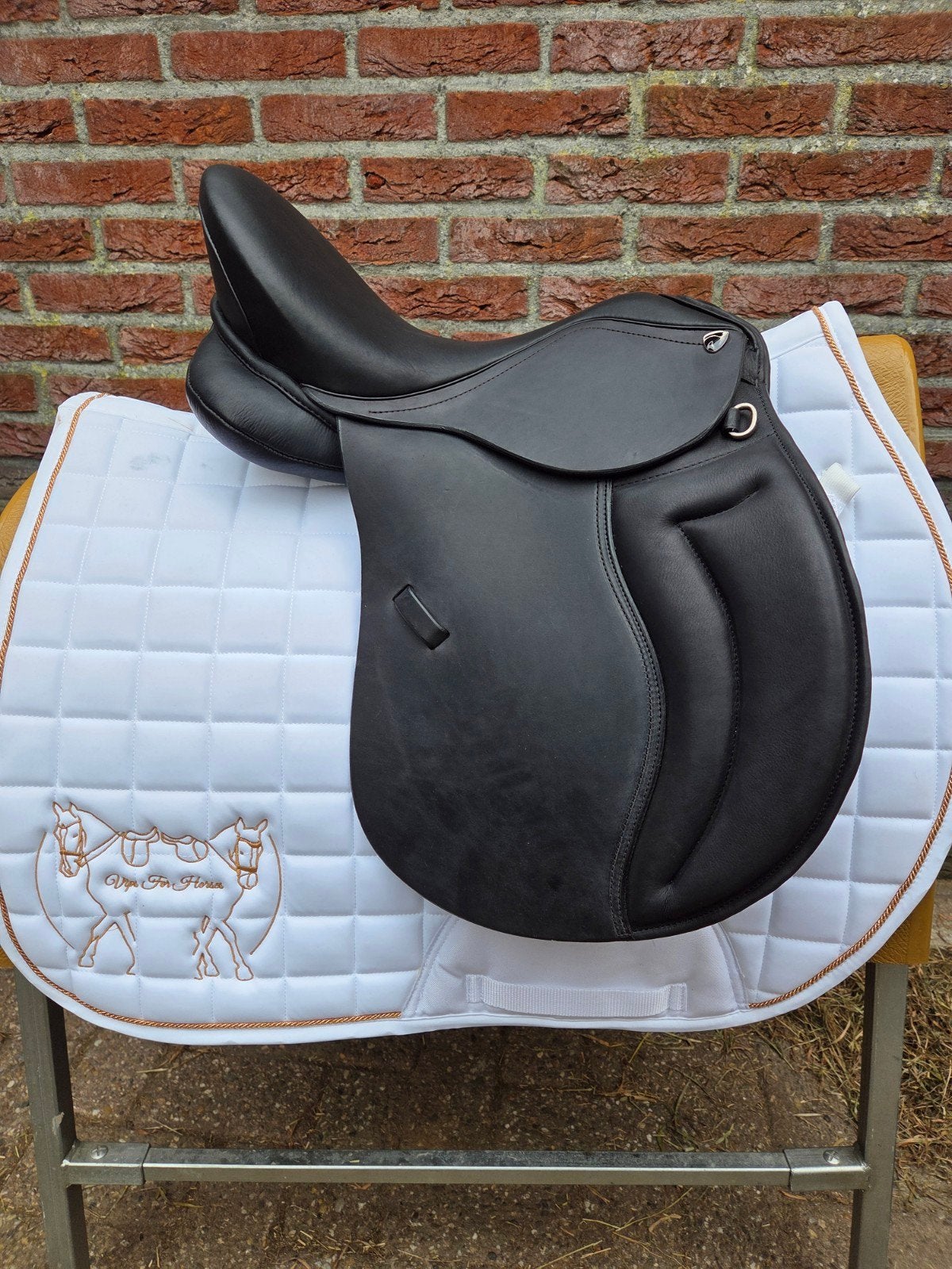 Pony zadels 15 en 16 inch, Dieren en Toebehoren, Ophalen of Verzenden, Zo goed als nieuw, Recreatie, S (16 of 16.5 inch)