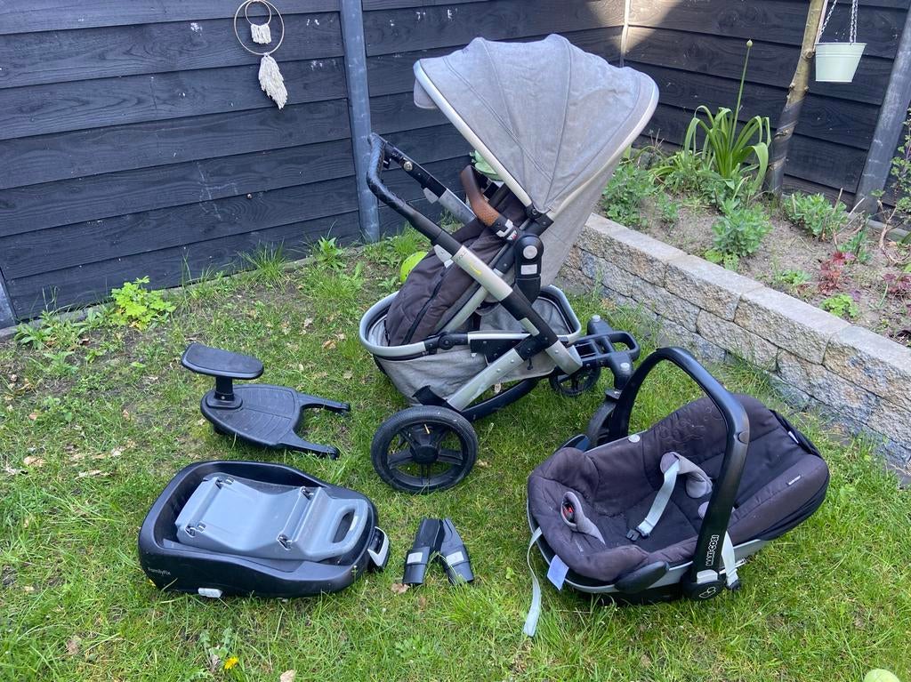 Joolz Geo 1 met Maxi-Cosi Pebble en FamilyFix, Kinderen en Baby's, Kinderwagens en Combinaties, Gebruikt, Verstelbare duwstang