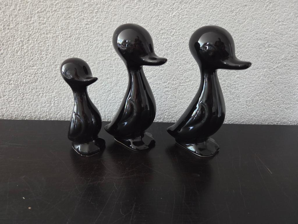 3 Zwarte eenden beeldjes, beeld, eend, beelden., Verzamelen, Beelden en Beeldjes, Zo goed als nieuw, Dier, Ophalen of Verzenden