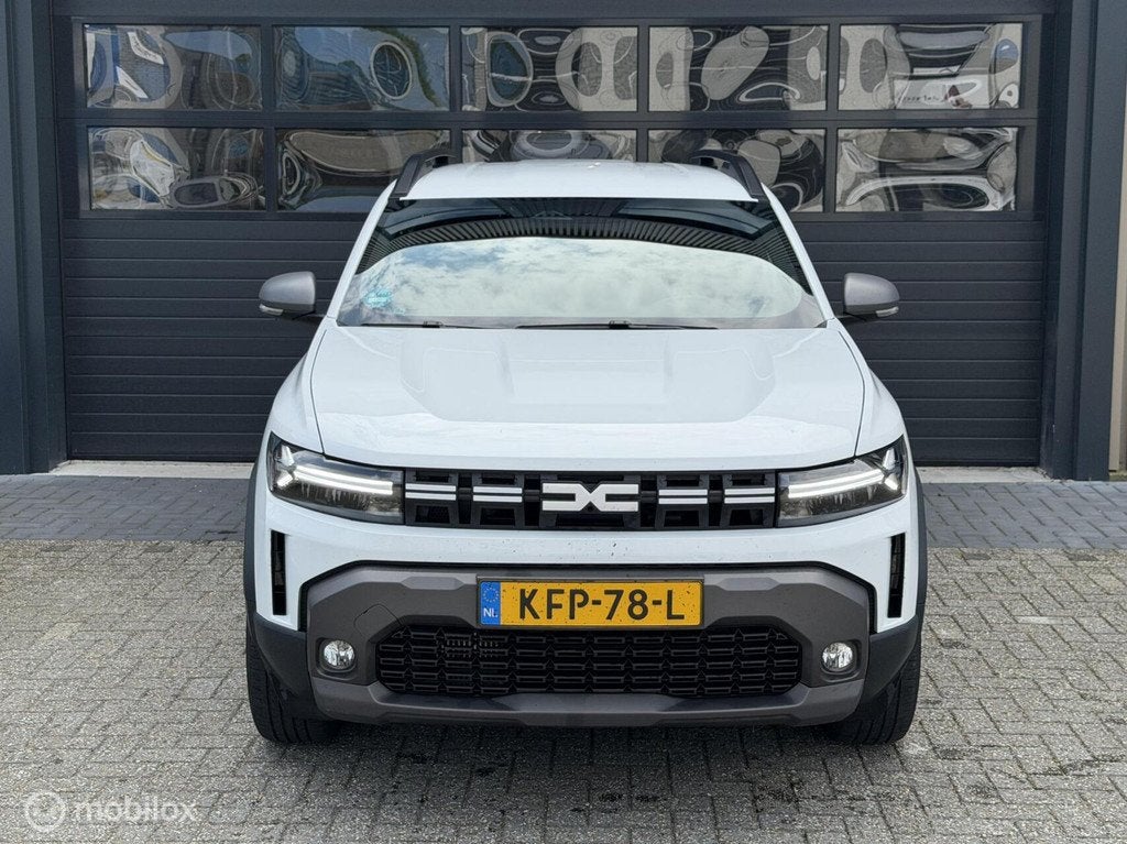 Dacia Duster 1.0 TCe 100 ECO-G Journey | Stoel en Stuurverw, Voorwielaandrijving, 15 km/l, Gebruikt, Euro 6