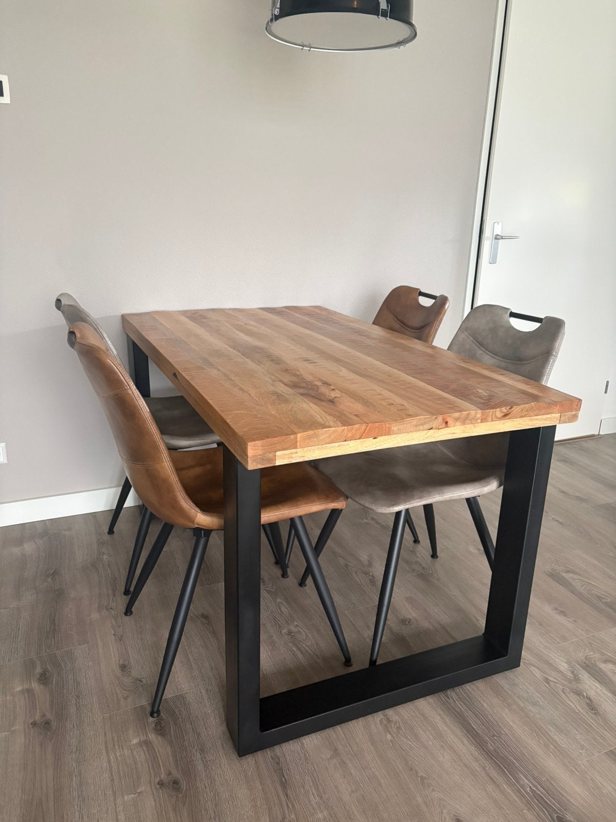 Haco eettafel Nadia – 140 x 80 cm, Ophalen, 100 tot 150 cm, 50 tot 100 cm, Zo goed als nieuw