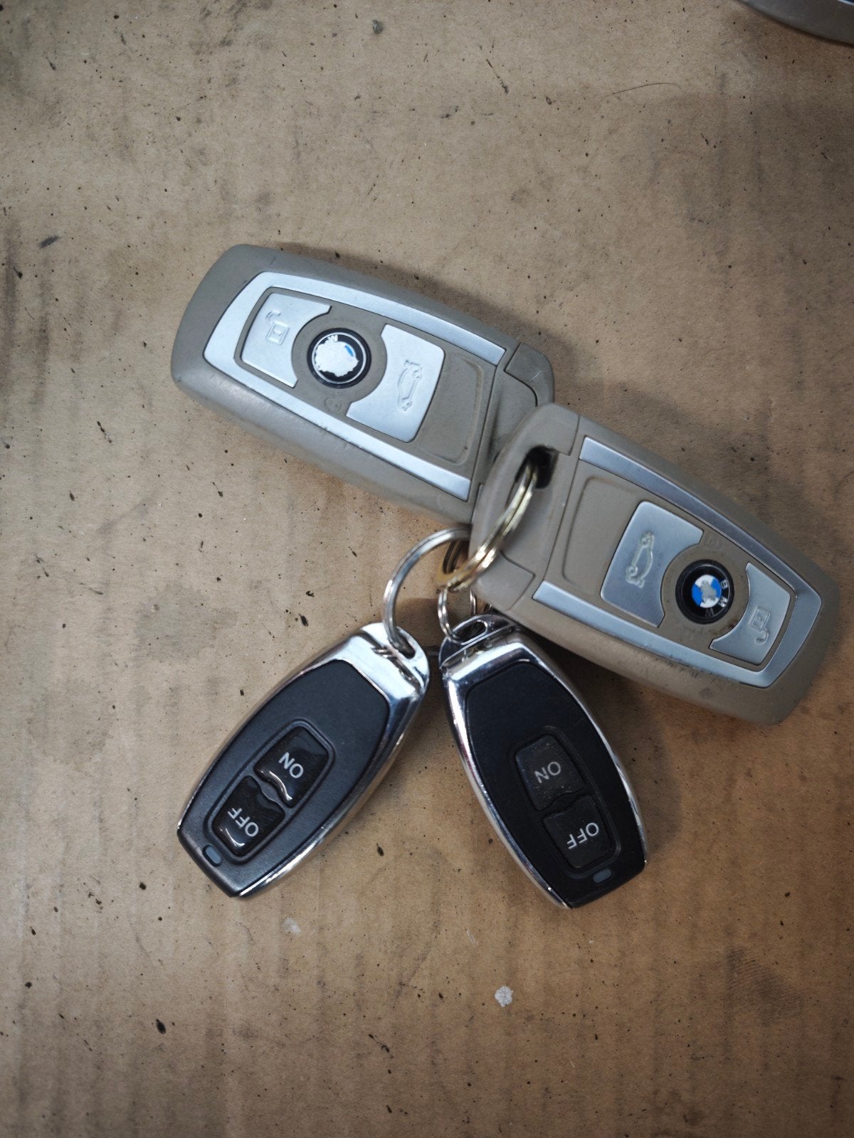 Originele BMW F30 Sleutels, Auto-onderdelen, Ophalen, BMW