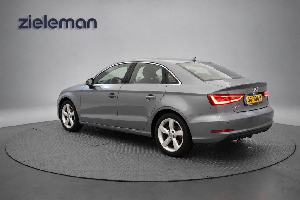 Audi A3 Limousine 1.6 TDI Ambition Pro Line Plus - Xenon, Na, Automaat, Gebruikt, 4 cilinders, Met garantie (alle)