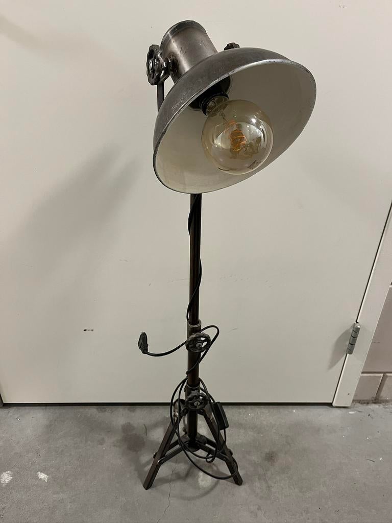 Industriële lamp, Ophalen, Zo goed als nieuw, Minder dan 100 cm