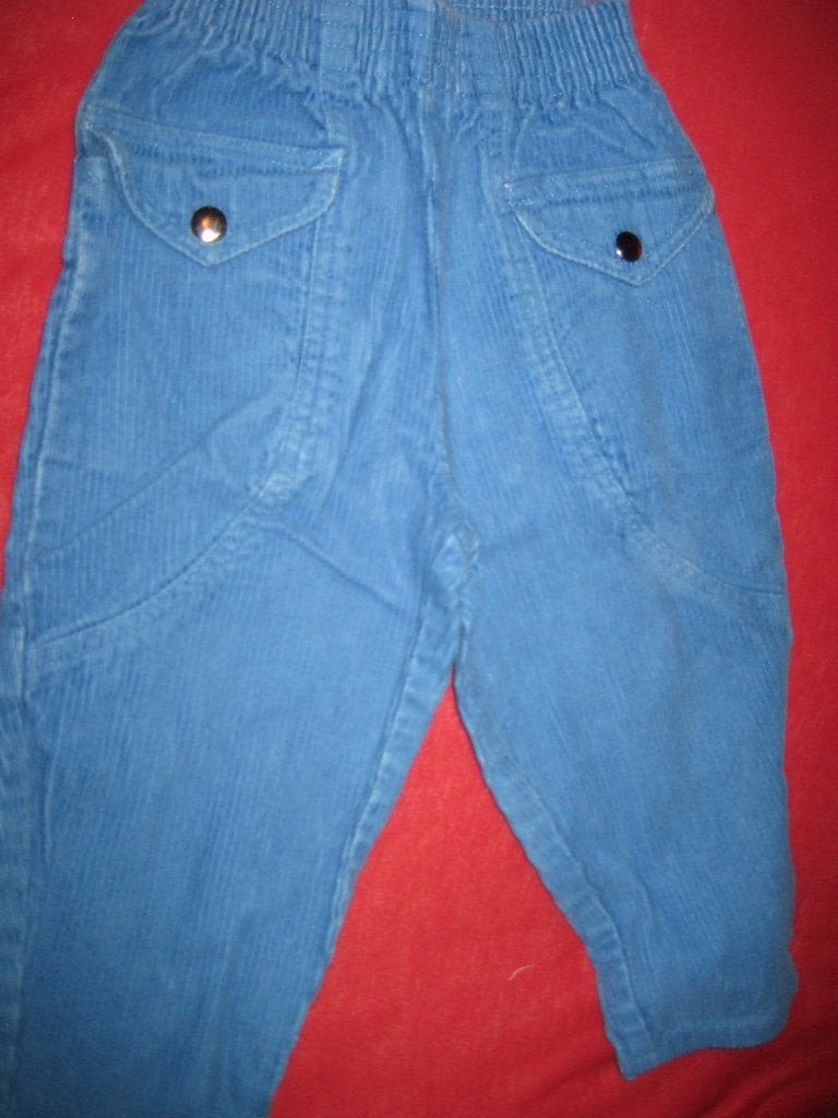 Blauw cordbrokje, 86, Ophalen of Verzenden, Zo goed als nieuw, Jongetje, Broekje