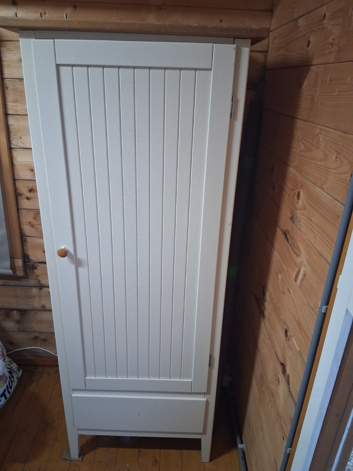 kleine kledingkast wit, hout, Ophalen, Overige materialen, Met lade(s), 100 tot 150 cm