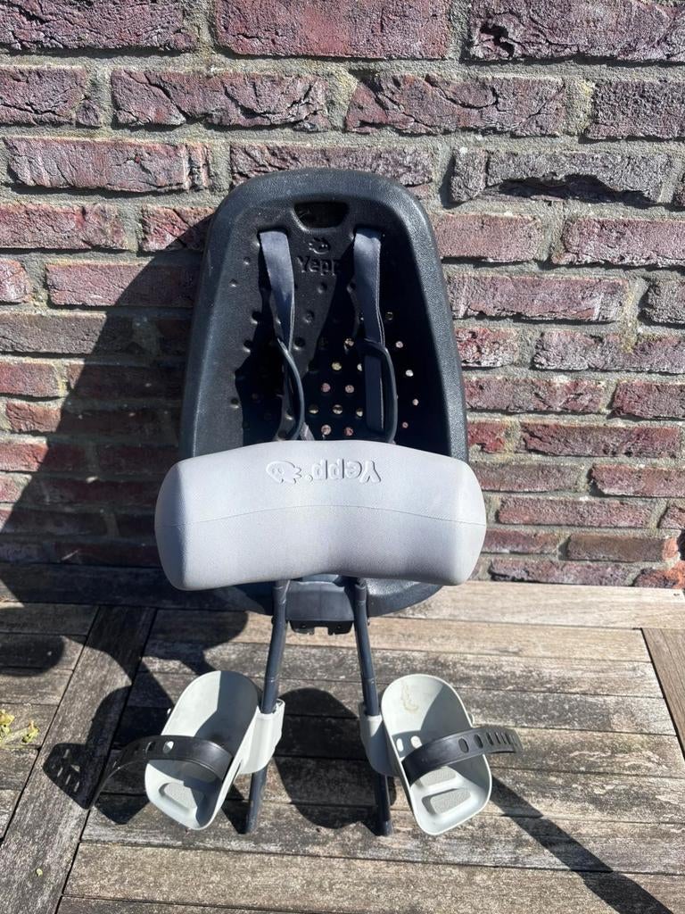 Yepp fietsstoeltje mini met adapter, slaaprol en windscherm, Fietsen en Brommers, Fietsaccessoires | Fietsstoeltjes, Gebruikt