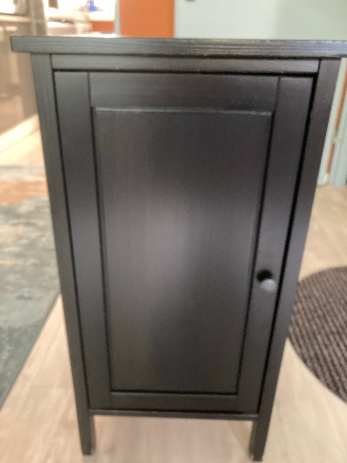 Zwart Hemnes nachtkastje., Ophalen of Verzenden, Gebruikt