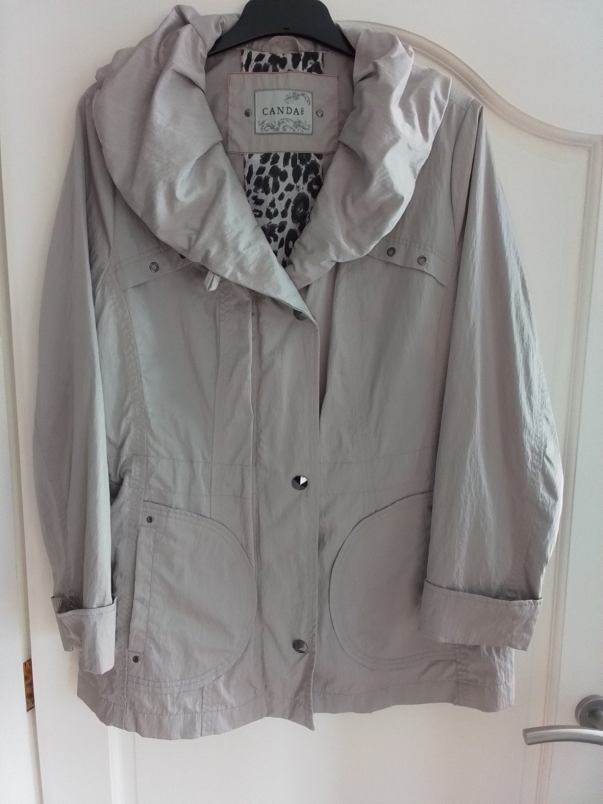 Beige zomerjas maat 46, Ophalen of Verzenden, Zo goed als nieuw, Maat 46/48 (XL) of groter, Beige