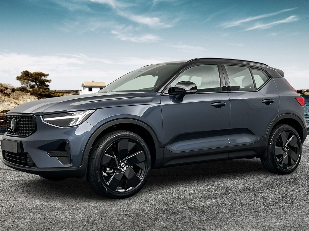 Volvo XC40 B4 Plus Black Edition (bj 2026, automaat), Auto's, Automaat, Gebruikt, Euro 6, Blauw