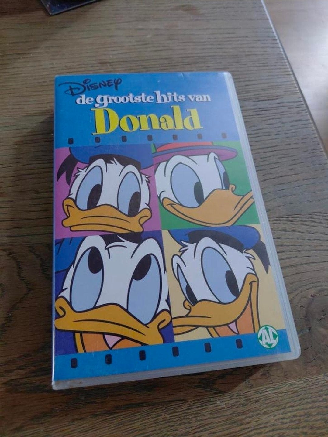 Disney De Grootste Hits van Donald Duck videoband., Cd's en Dvd's, VHS | Kinderen en Jeugd, Gebruikt, Alle leeftijden, Ophalen of Verzenden