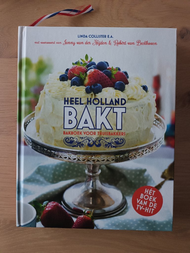Heel Holland bakt bakboek voor thuisbakkers kookboek boek, Boeken, Ophalen of Verzenden, Gelezen, Linda Collister, Nederland en België