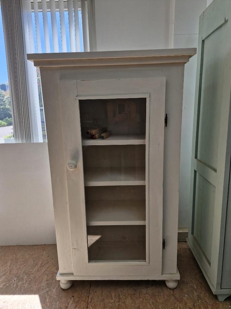 stevige kast, vritine kast van steigerhout, Ophalen, Met deur(en), Glas, 50 tot 100 cm