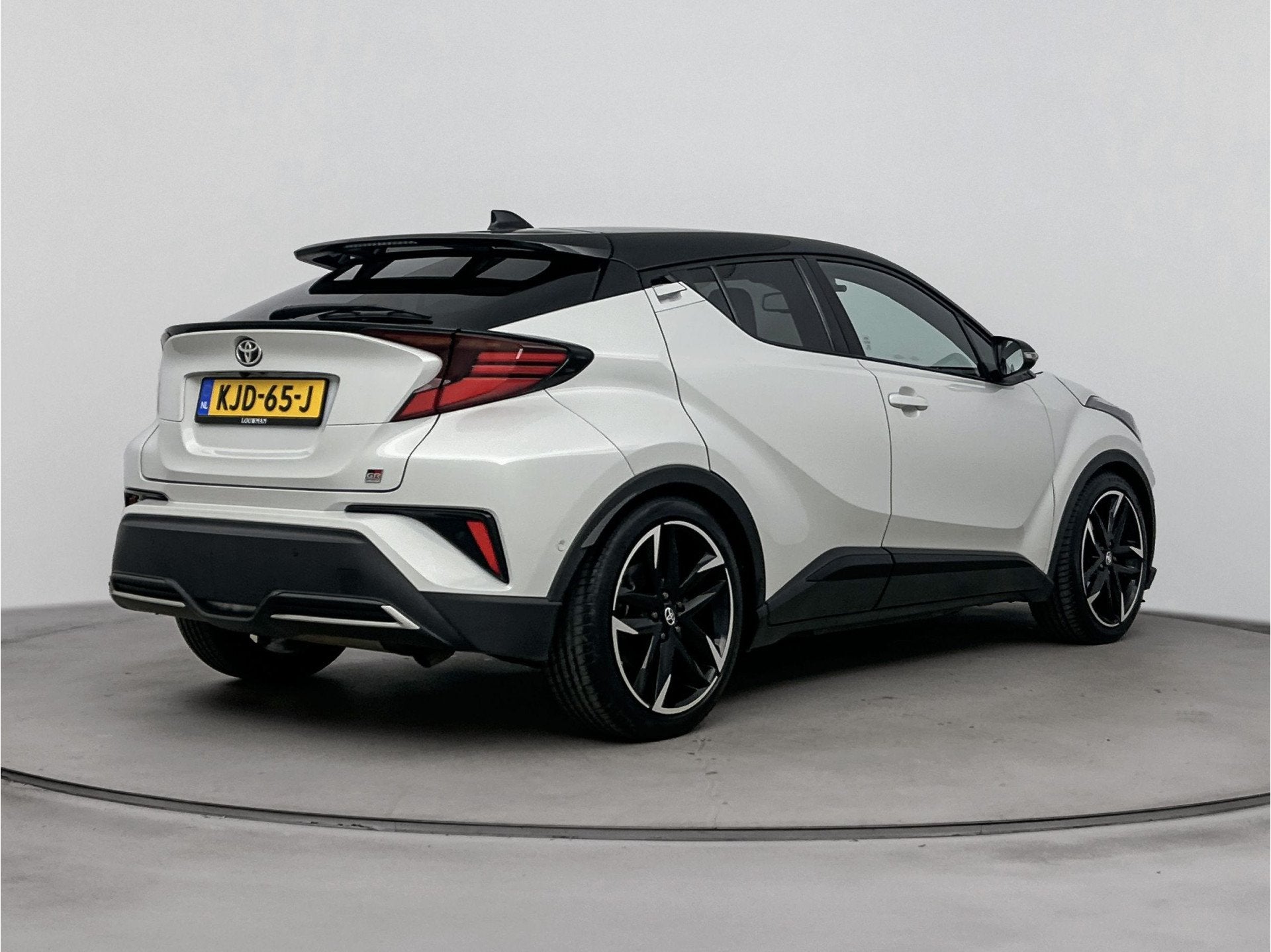 Toyota C-HR 2.0 Hybrid 184 PK GR-Sport | JBL Audio | Parkeer, Auto's, 12 maanden, 4 cilinders, Bedrijf, 19 km/l