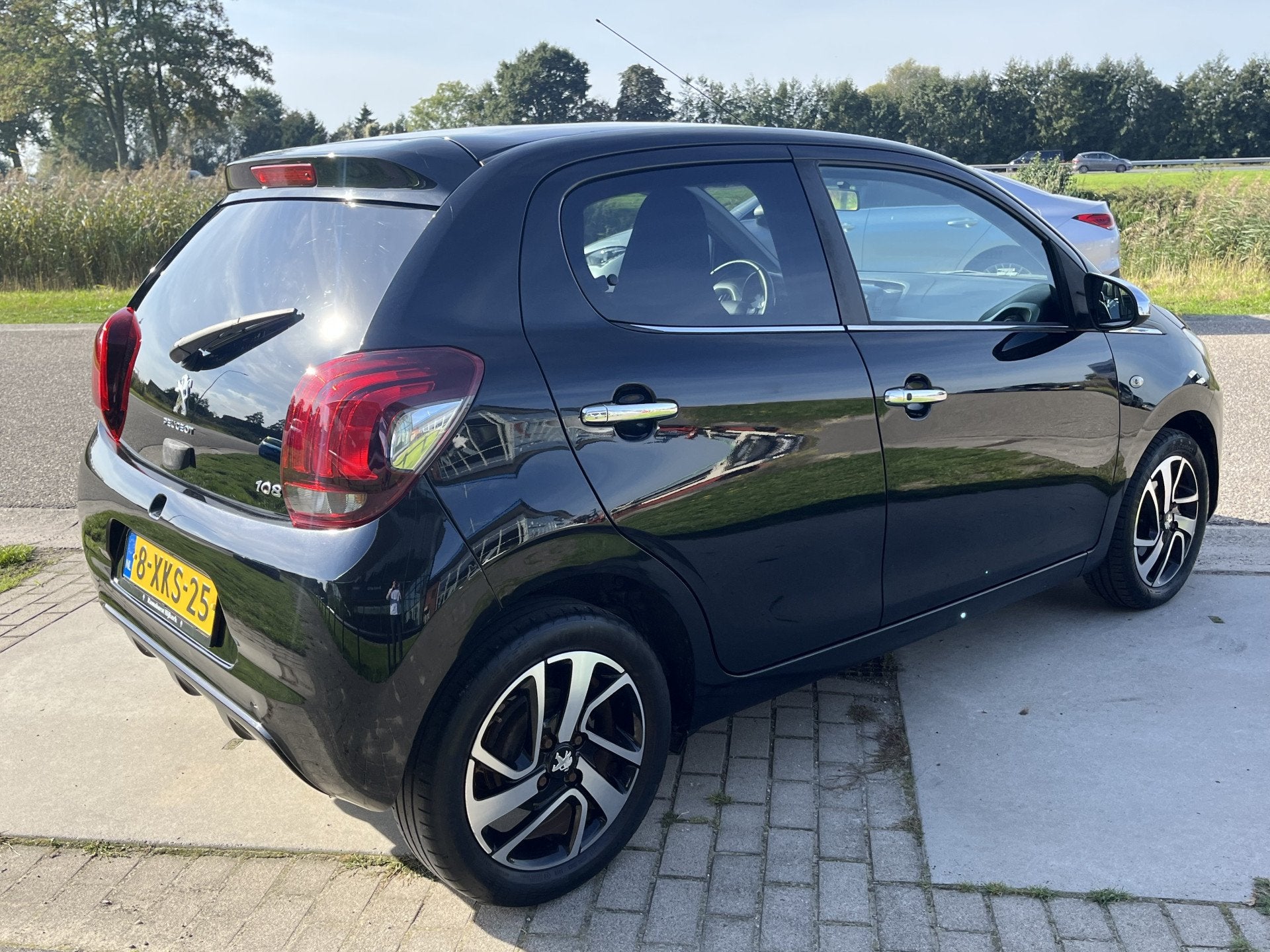 Peugeot 108 1.0 e-VTi Première / Camera / Elek.Ramen V / Ke, Voorwielaandrijving, Stof, Gebruikt, 4 stoelen