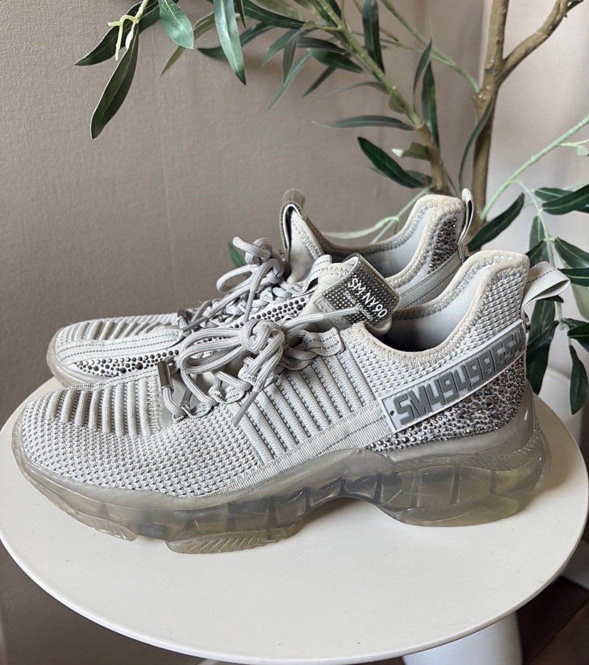 Steve madden schoenen maat 40, Ophalen of Verzenden, Zo goed als nieuw, Grijs, Sneakers of Gympen