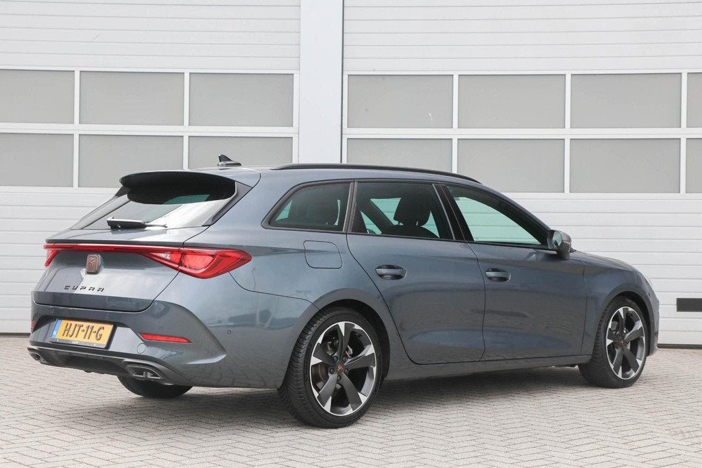 CUPRA Leon Sportstourer 1.5 eTSI 150pk DSG Business Edition, Auto's, Cupra, 12 maanden, Stof, 4 cilinders, Leon