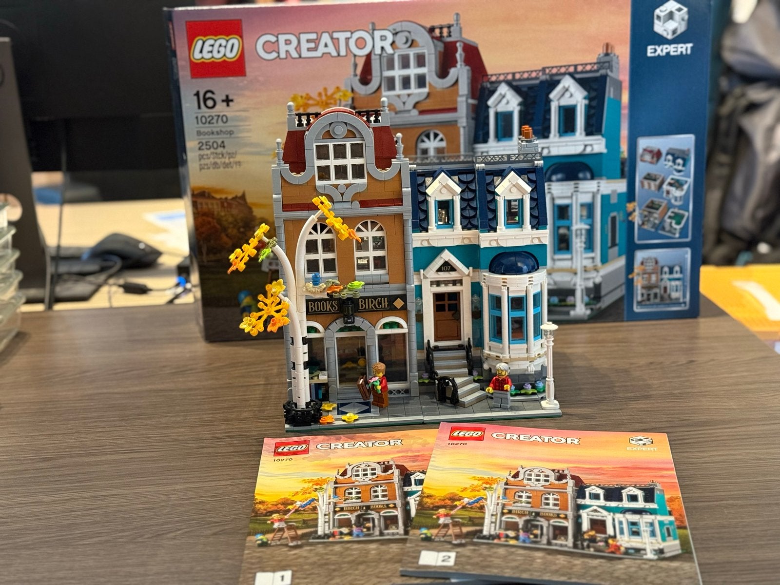 LEGO Creator Expert 10270 Boekhandel, Lego, Ophalen of Verzenden, Zo goed als nieuw, Compleet