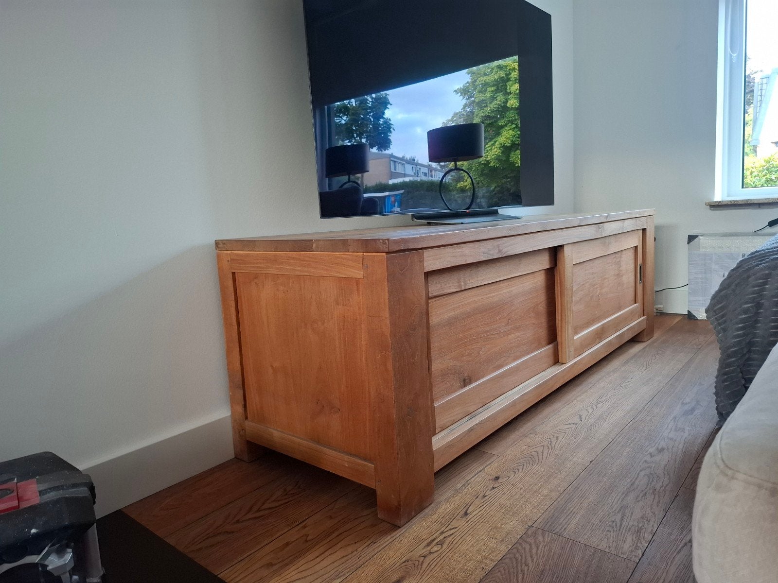 Teak Houten Kast / TV Meubel - 180x56x55 cm, Huis en Inrichting, Kasten | Televisiemeubels, Ophalen