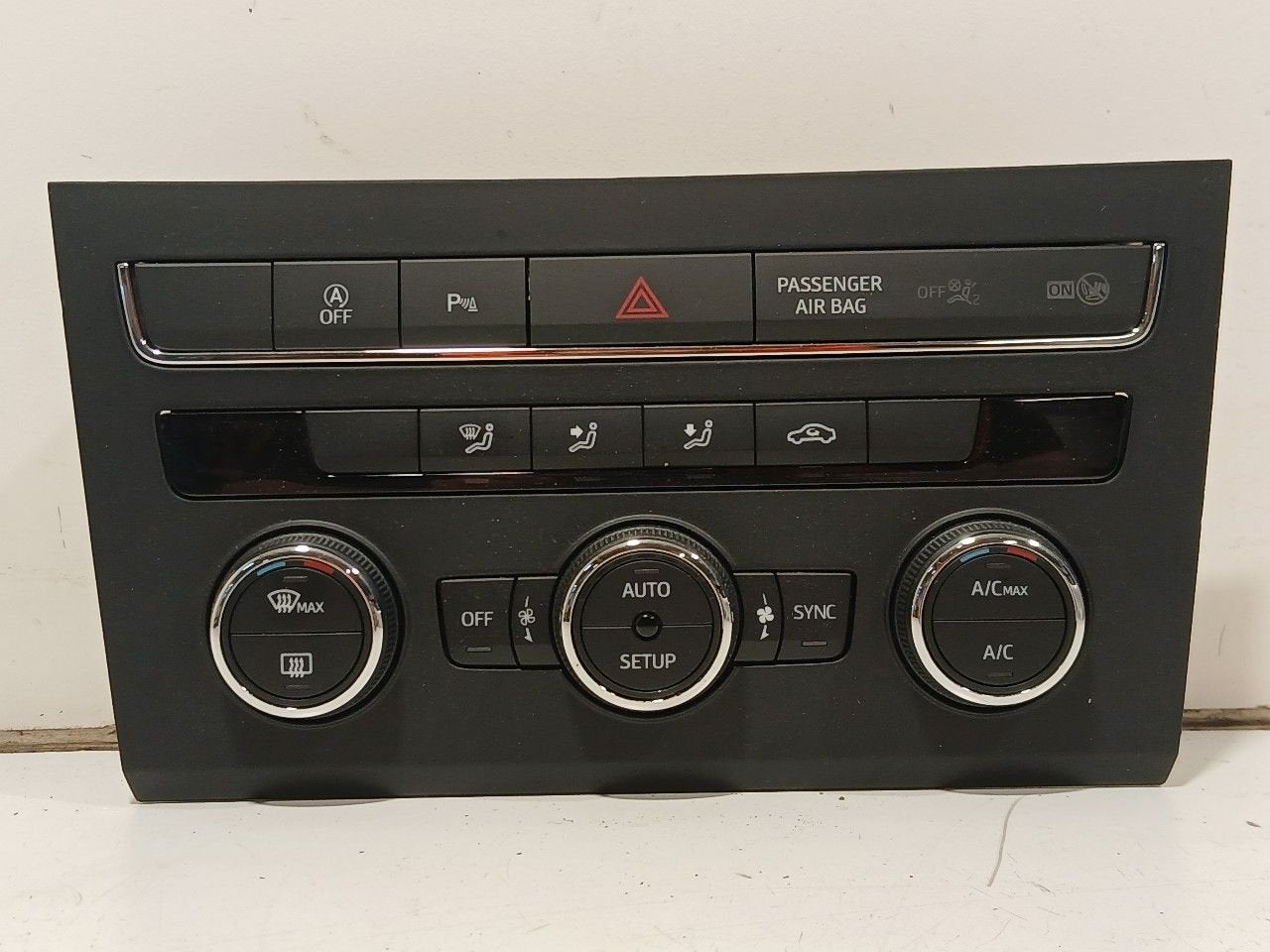 Bedieningspaneel kachel Seat Leon, Auto-onderdelen, Onderdelen@venauto.nl, Van der Ven Autorecycling B.V., Gebruikt, Ettenseweg 76, 4706 PB Roosendaal, The Netherlands