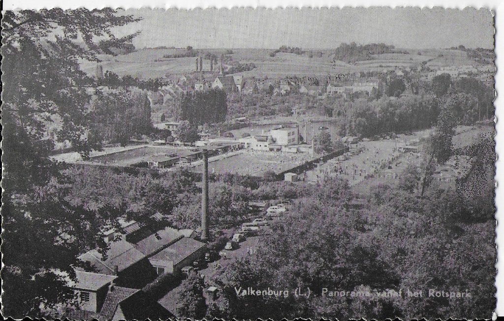 V28 oude gelopen ansichtkaart valkenburg panorama 1964, Ophalen of Verzenden, 1960 tot 1980, Gelopen, Limburg