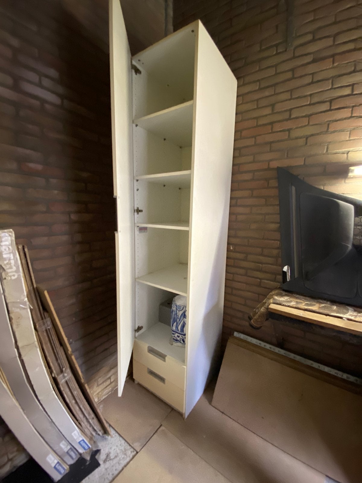 Kast, Ophalen, Zo goed als nieuw, 25 tot 50 cm
