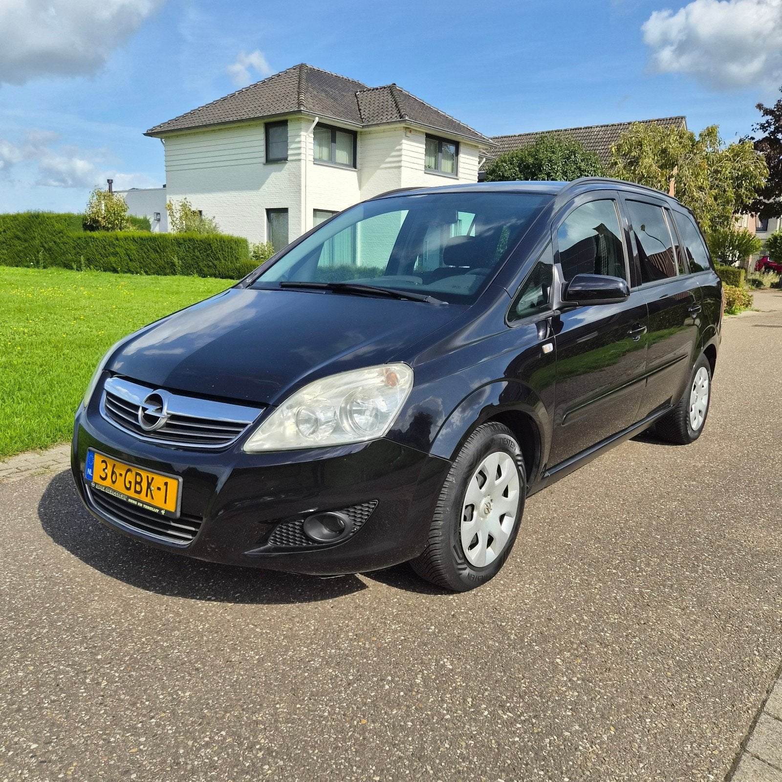 Opel Zafira 1.8 2008 Zwart, Auto's, Voorwielaandrijving, 4 cilinders, Zwart, 1403 kg