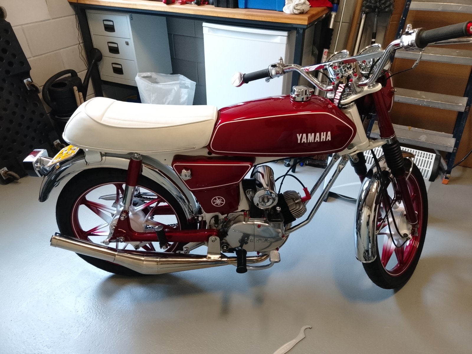 exspanie uitlaat yamaha fs1 rvs gepolijst, Fietsen en Brommers, Ophalen of Verzenden, Uitlaat, Yamaha