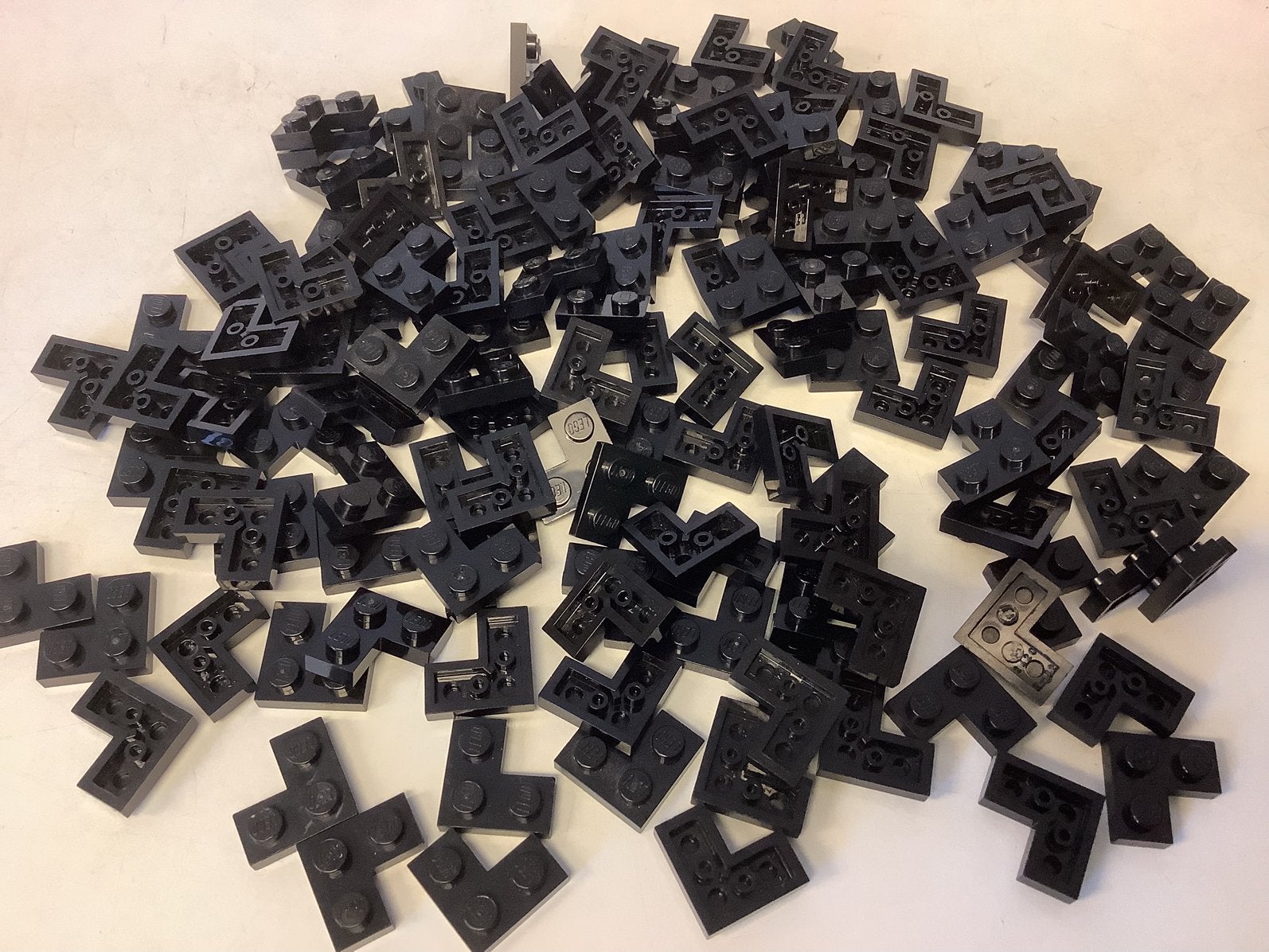 Lego plaat 2x2 hoek zwart, Ophalen of Verzenden, Gebruikt, Losse stenen, Lego