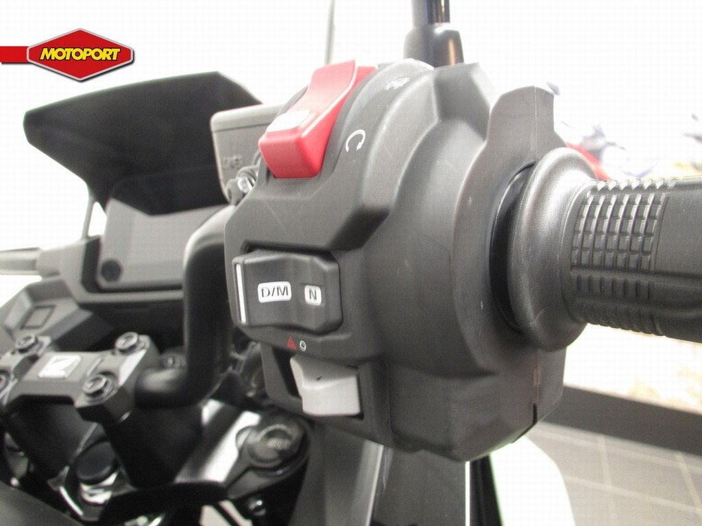 Honda NC 750 X DCT (bj 2025), Motoren, Motoren | Honda, Doornveld 180-184
B-1731  ZELLIK, BE, Honda Motor Europe Ltd, Belgian Branche