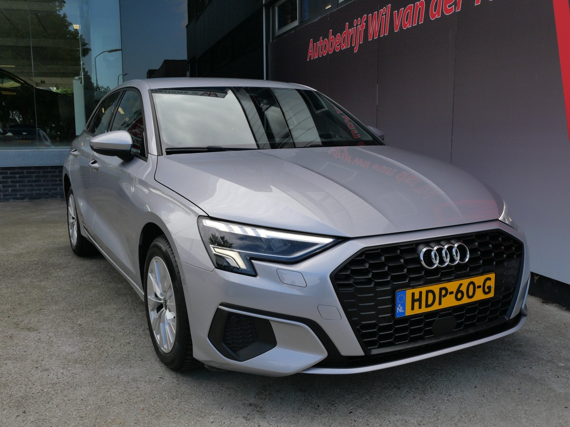 Audi A3 Sportback 40 TFSI e ADVANCED | B&O | MATRIX | H.U.D, Auto's, Stof, Gebruikt, 4 cilinders, Plug-in hybride
