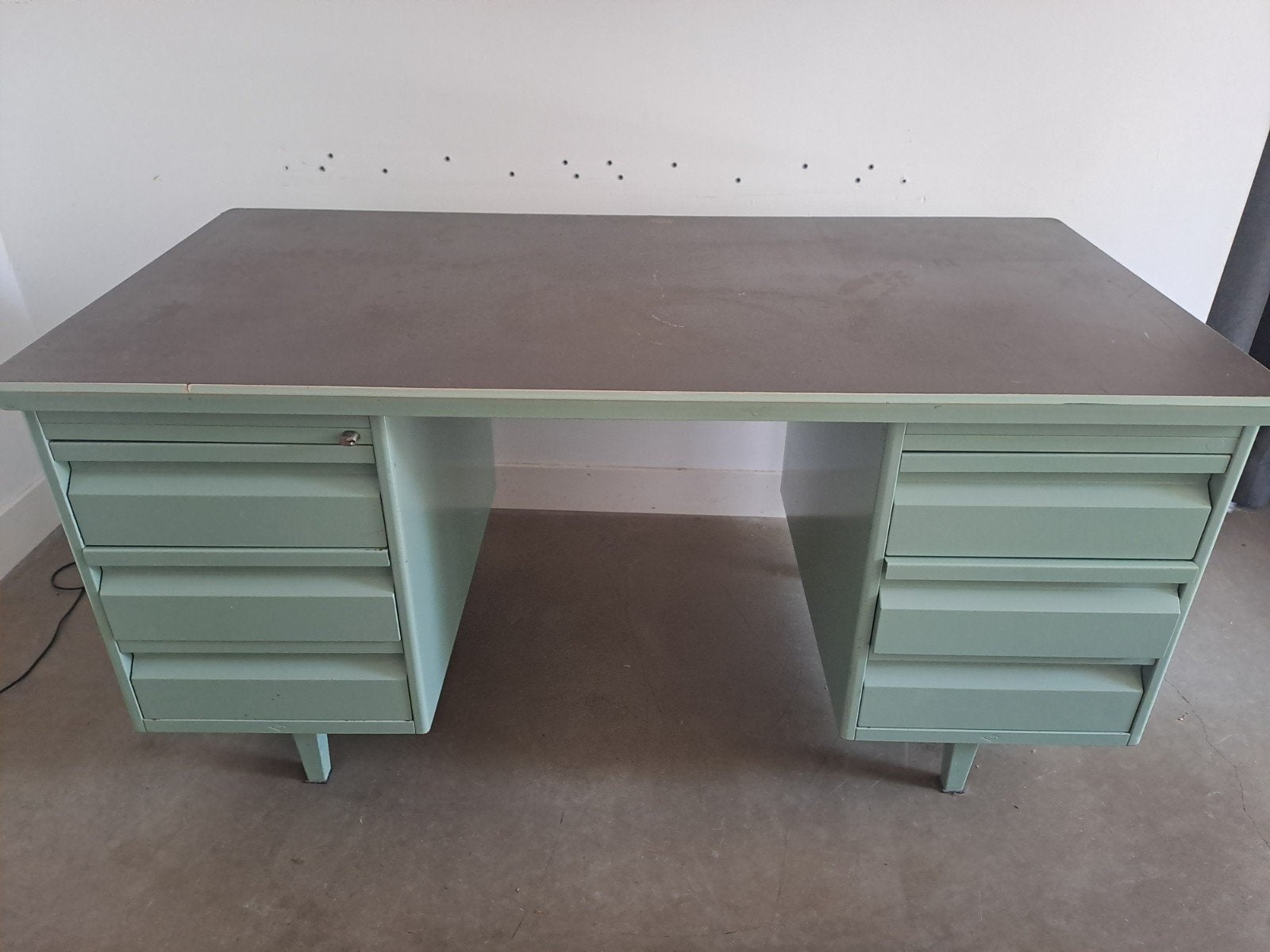 Vintage Blerk Bureau - Mintgroen Metaal, Huis en Inrichting, Ophalen, Groen, Gebruikt, 150 cm
