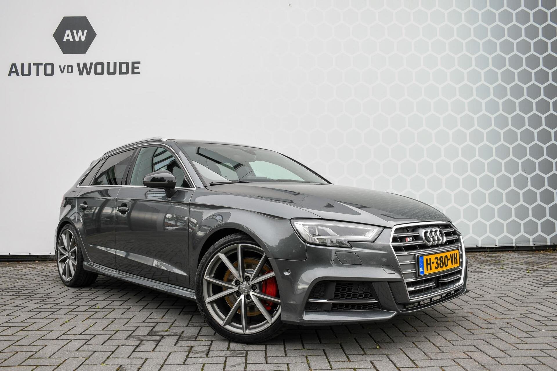 Audi S3 2.0 TFSI S3 quattro Vitrual Pano B&O 400pk Downpipe!, Automaat, S3, 15 km/l, 4 cilinders