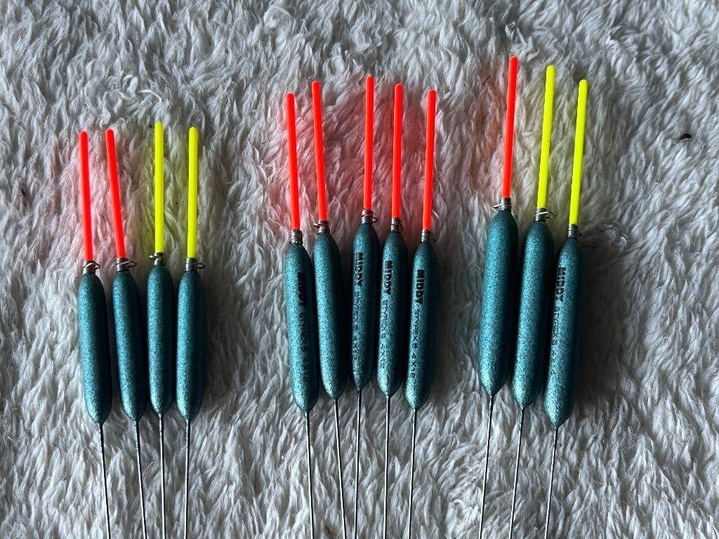 adv 291 / NIEUW set 12 dobbers MIDDY, Ophalen of Verzenden, Nieuw, Dobber of Lood
