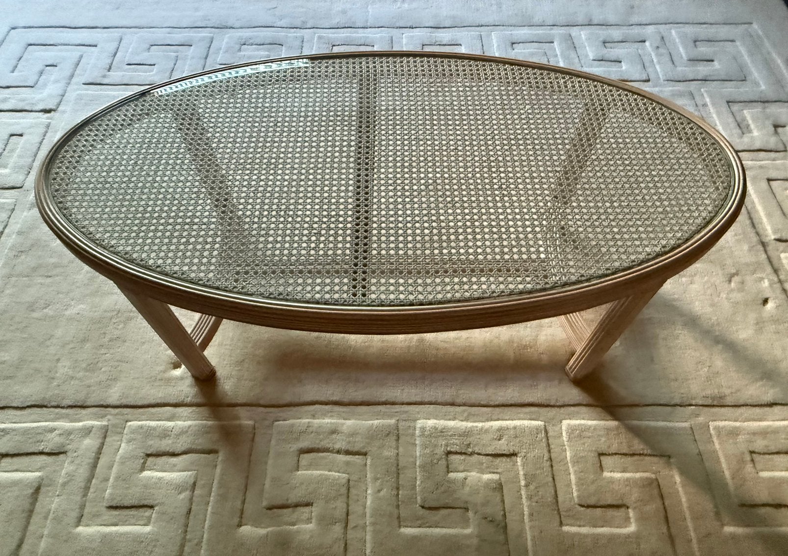 Salontafel ovaal in zeer goede staat, Huis en Inrichting, Tafels | Salontafels, Ophalen, 100 tot 150 cm, 50 tot 100 cm, Zo goed als nieuw
