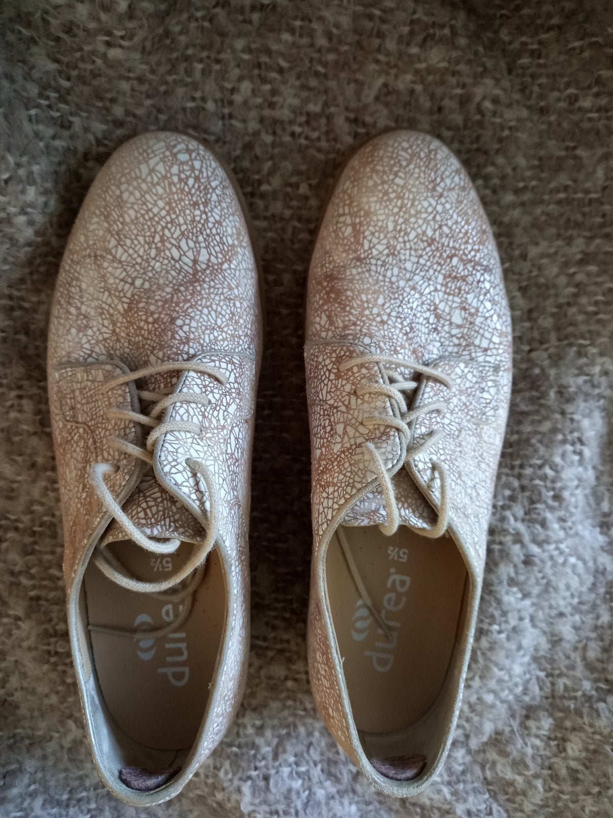Durea veterschoenen, maat 38,5, Kleding | Dames, Schoenen, Ophalen of Verzenden, Zo goed als nieuw, Beige