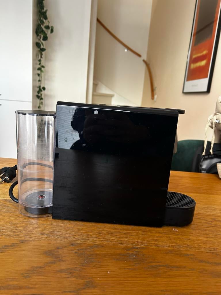 Nespresso Krups Essenza Mini - Compacte Espresso Machine, Ophalen, Zo goed als nieuw