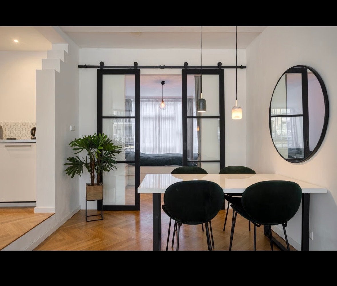 Zwarte kunstoff schuifdeur met glas, Ophalen, Gebruikt, Binnendeur, Schuifdeur