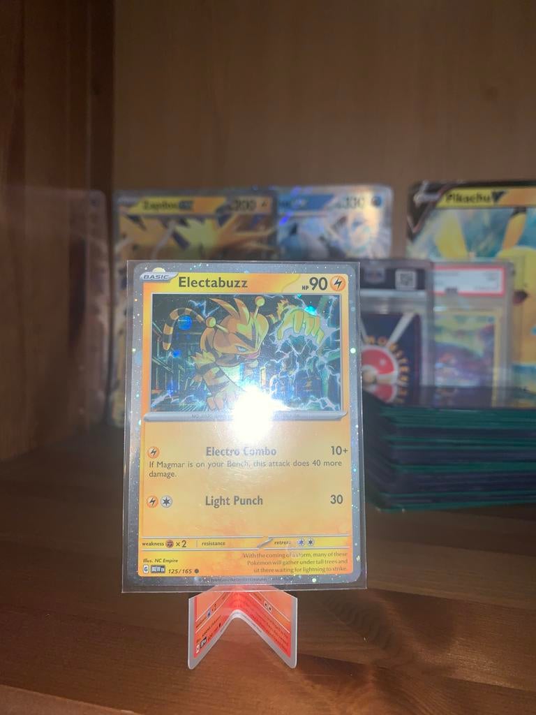 Electabuzz cosmos holo promo 151 #125, Hobby en Vrije tijd, Verzamelkaartspellen | Pokémon, Nieuw, Ophalen of Verzenden
