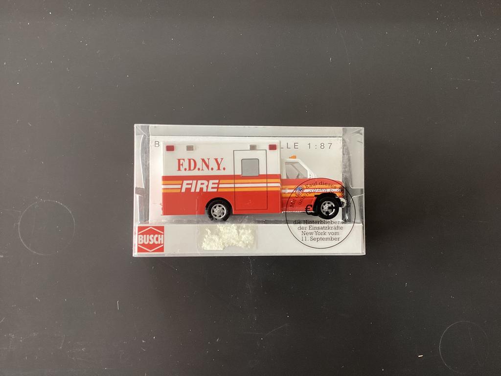Busch USA, New York set amerikaanse Fire-Police-Taxi 1:87 HO, Treinset, Bachmann, Gelijkstroom of Wisselstroom, Nieuw