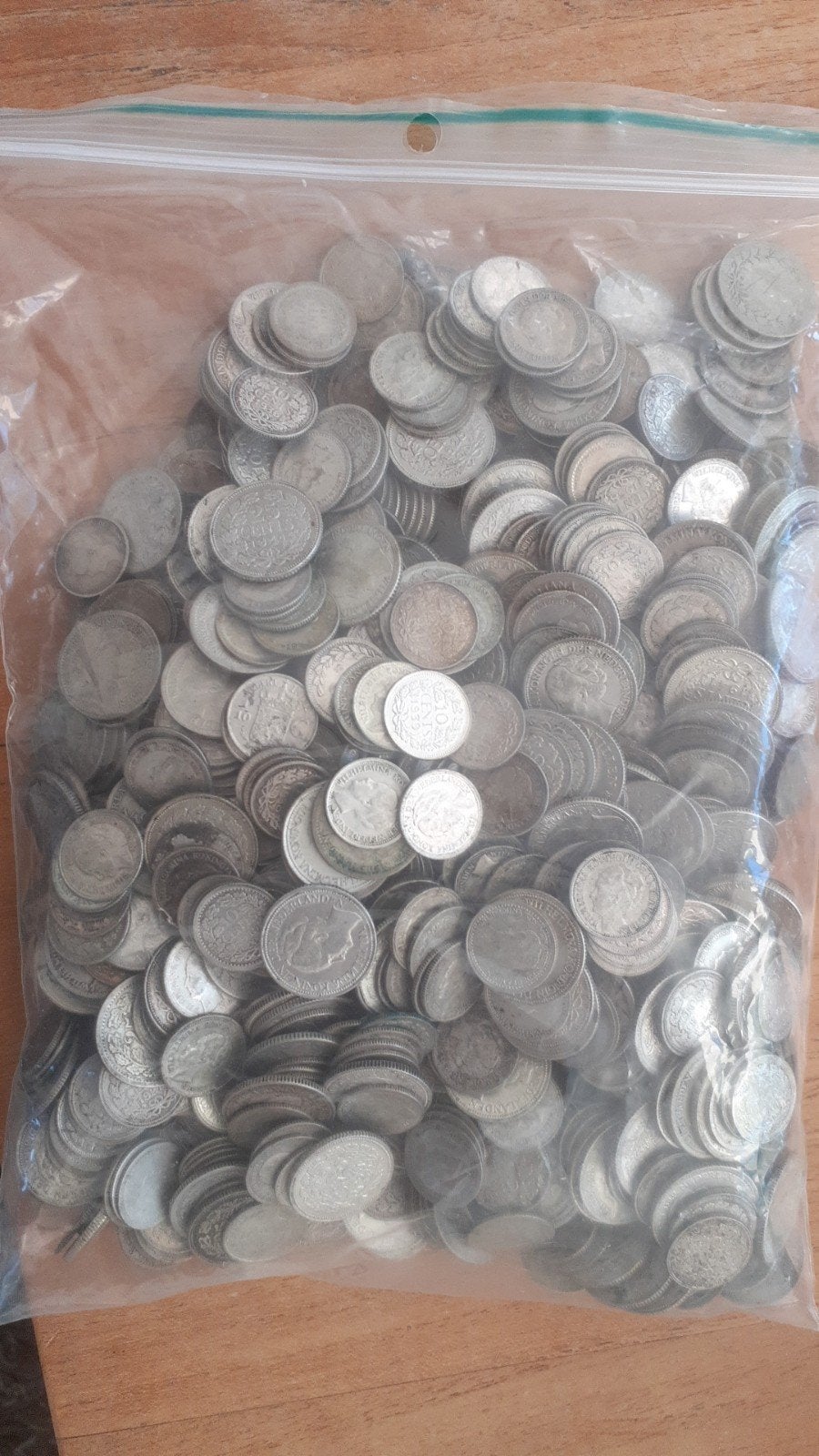 1690 gram zilveren dubbeltjes en kwartjes (640/1000), Postzegels en Munten, Ophalen, Setje, Zilver, 10 cent