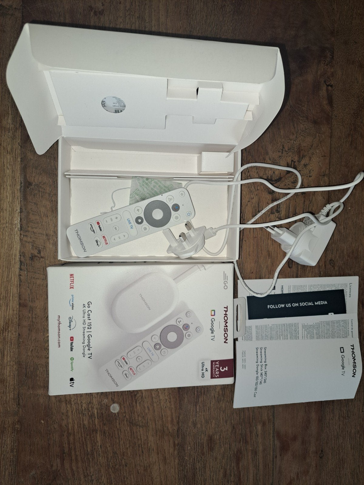 Thomson Go Cast 152 Google TV 4K Ultra HD Streaming Dongle, Ophalen of Verzenden, Zo goed als nieuw