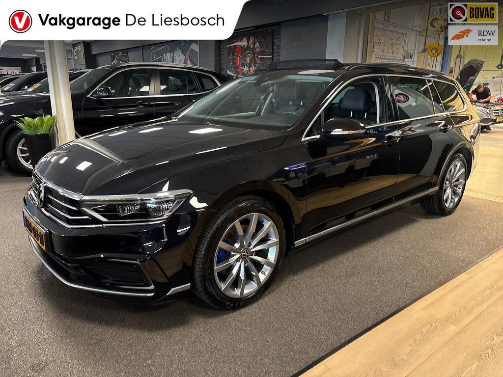 Volkswagen Passat Variant 1.4 TSI PHEV GTE Business / Leder, Auto's, Volkswagen, Bedrijf, Te koop, Passat, 360° camera, ABS, Achteruitrijcamera