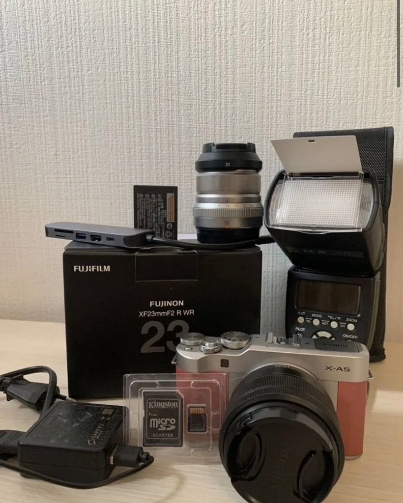 Fujifilm X-A5 systeemcamera met accessoires, Audio, Tv en Foto, Fotocamera's Digitaal, Ingebouwde flitser, Ophalen of Verzenden