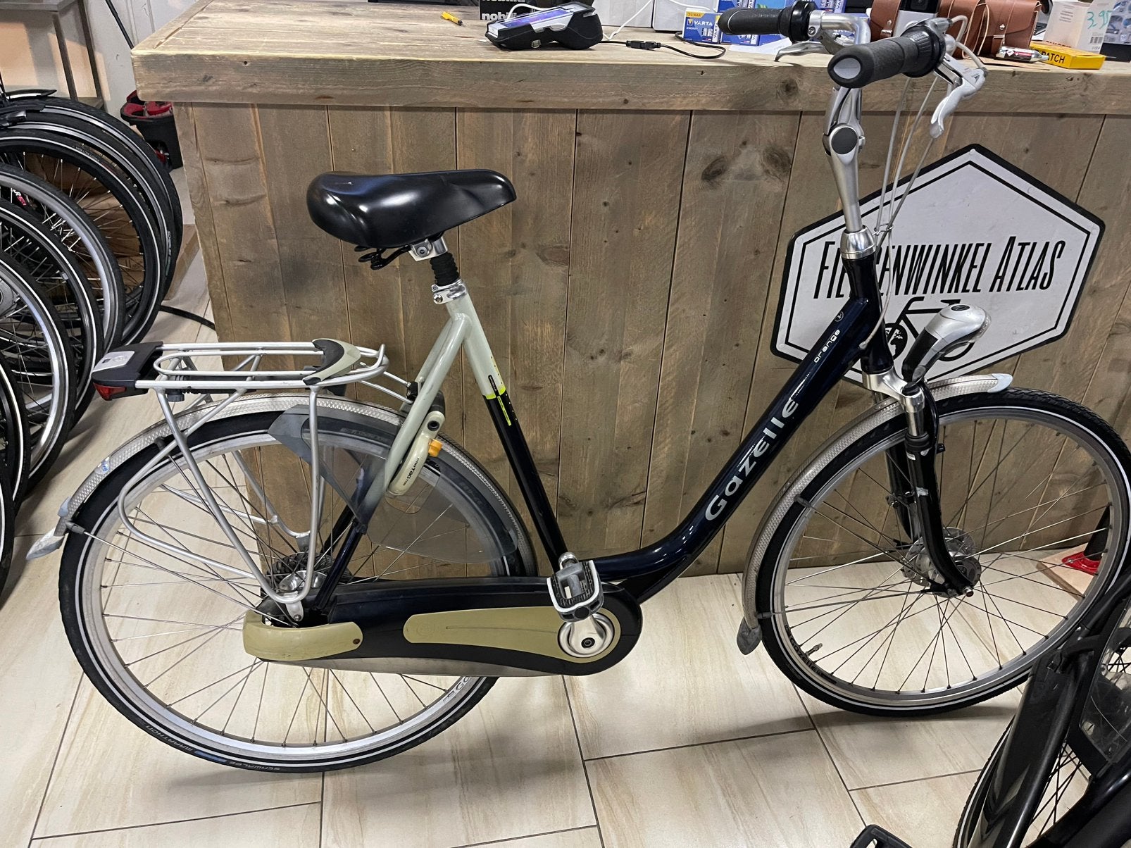 Gazelle orange damesfiets 28 inch 7V framemaat 61 cm, Fietsen en Brommers, Fietsen | Dames | Damesfietsen, Zo goed als nieuw, Gazelle